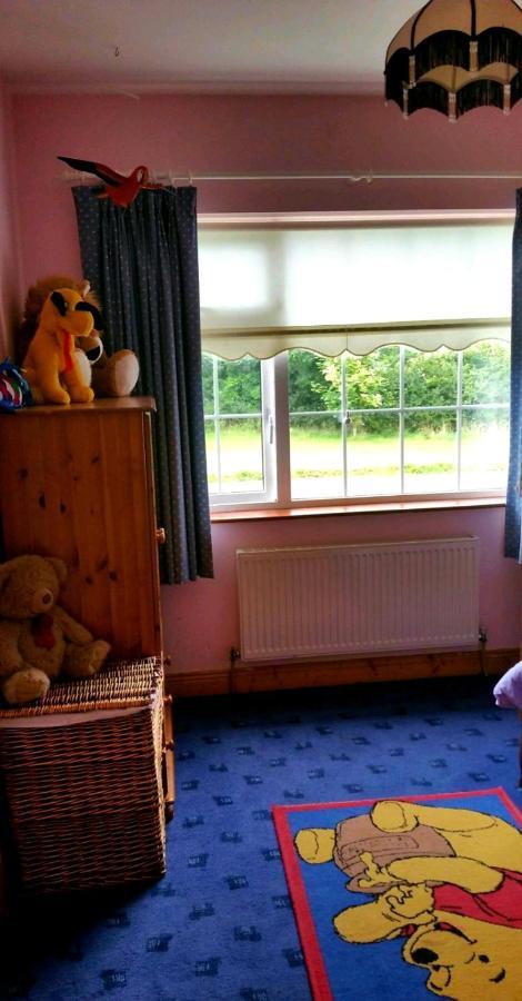Relaxing Break At Coshel View *